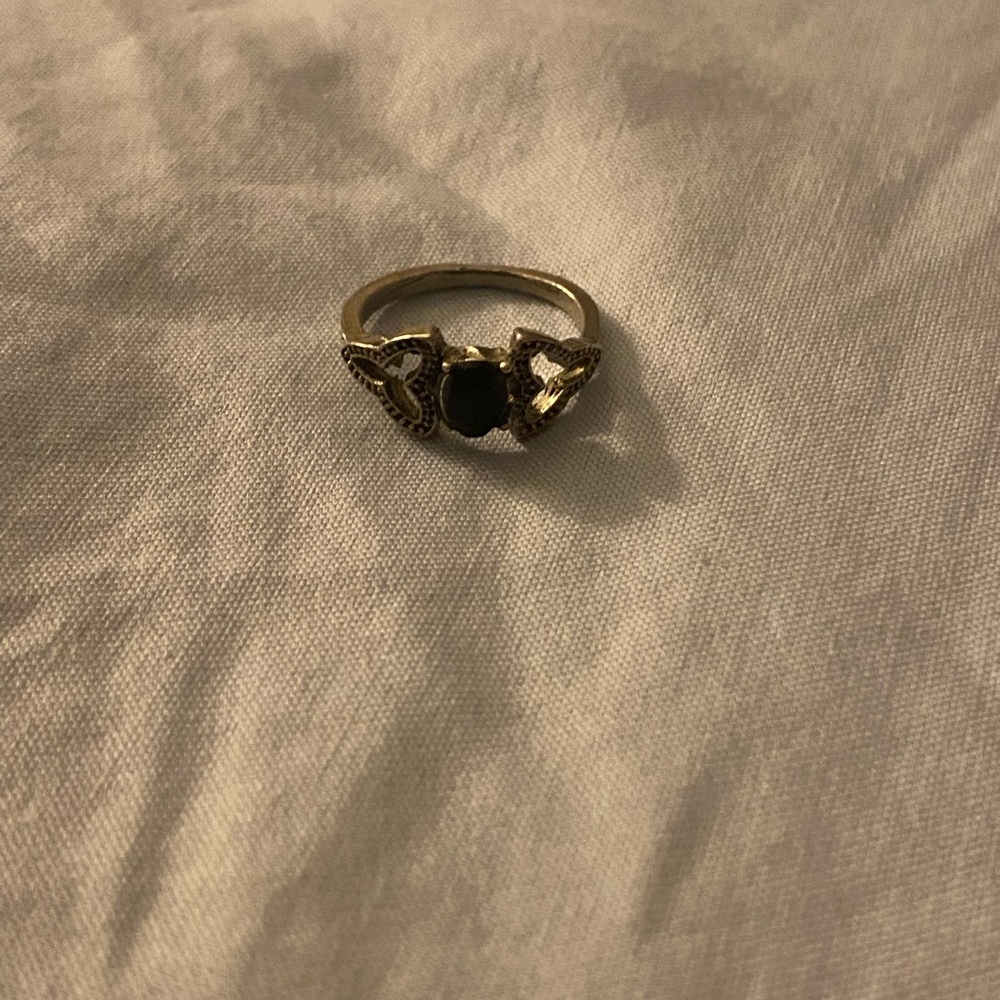 Elegant Black and Gold Ring